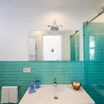 Dimora Giuela Guest house 4*