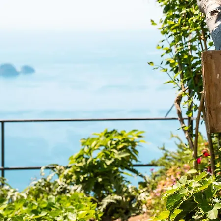 Dimora Giuela 4* פוזיטנו