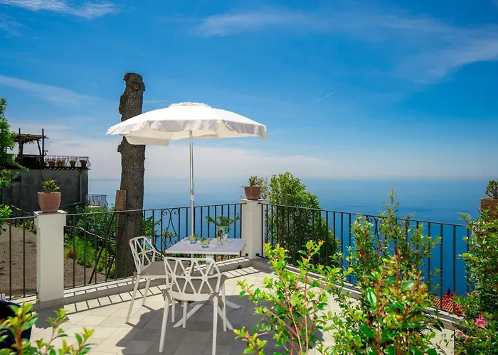 Dimora Giuela Affittacamere 4*